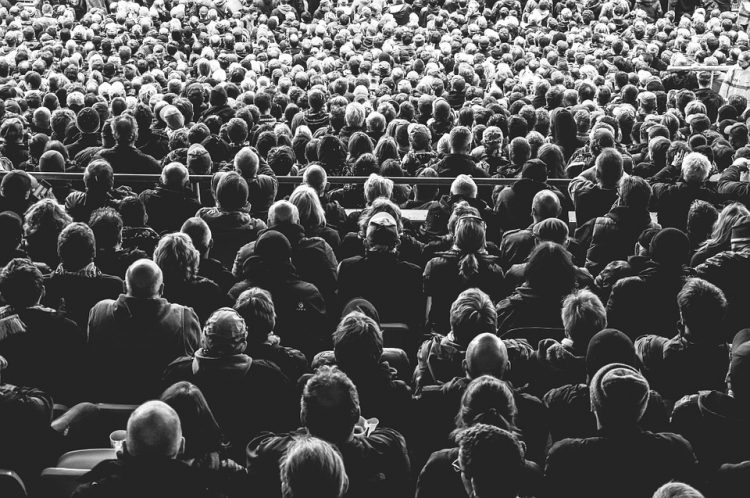 The Masses in Modern Philosophy