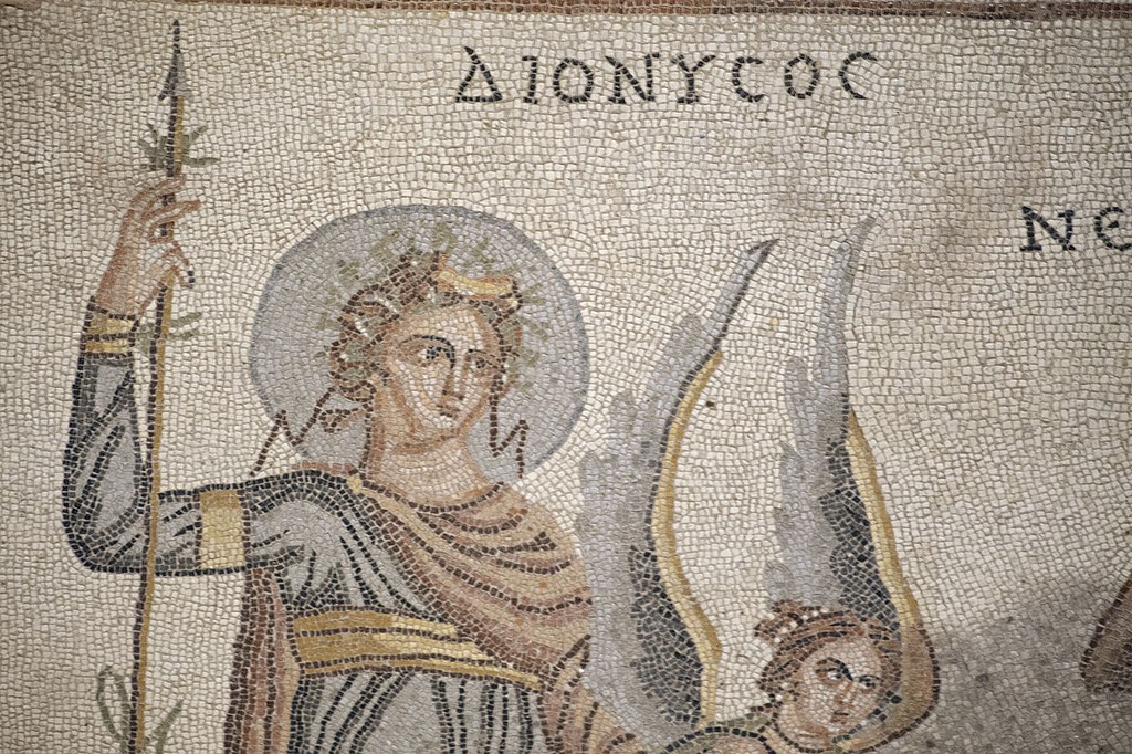 Dionysus The Mystical and the Heroic New Acropolis Library