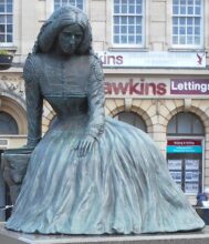 George Eliot – Humanist, Sociologist and Knower of the Inner Life