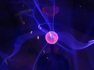 Beyond the Arrow of Time: Quantum Physics, Philosophy and the Courage to Align
